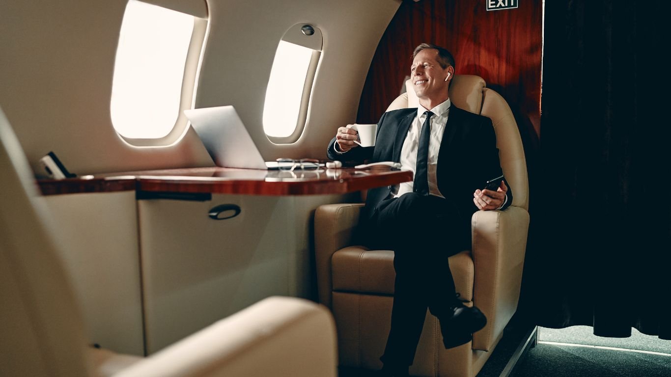 Intérieur cabines classe affaires, éclairage moderne